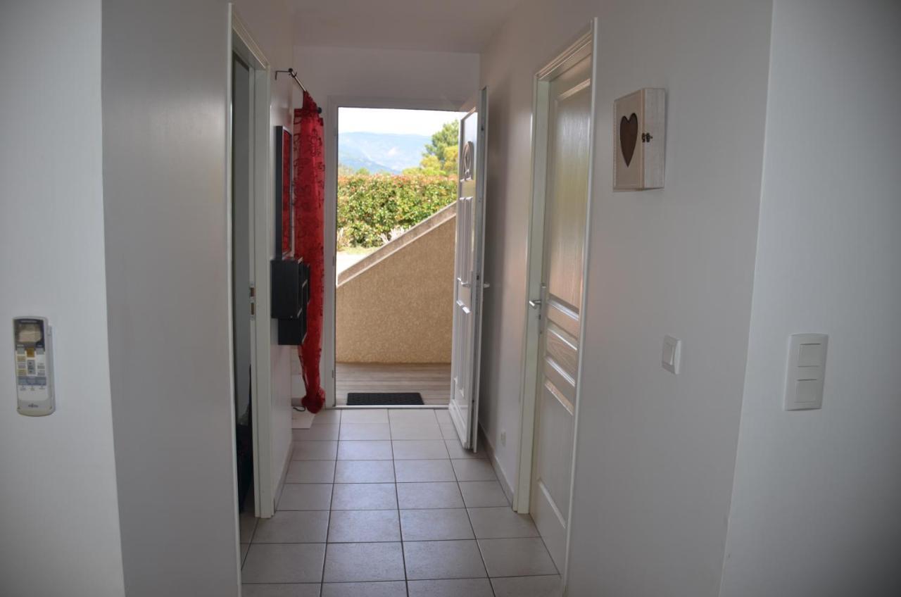 Appt T2 Standing Avec Piscine Et Terrasse Apartment Porto-Vecchio  Exterior photo